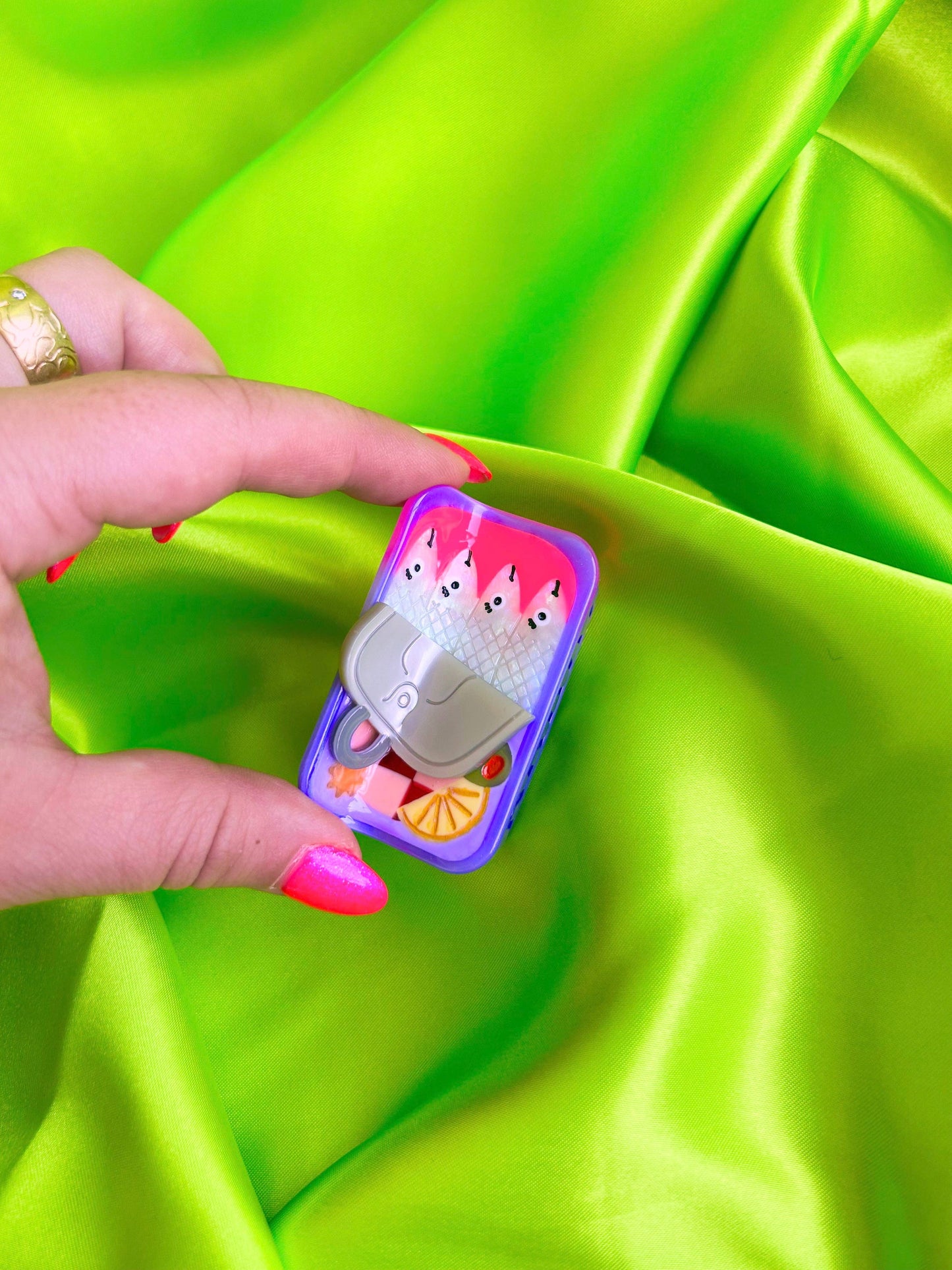 Mini Sardine Hair Claw: Mini