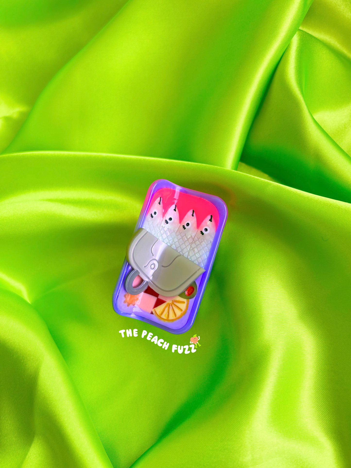 Mini Sardine Hair Claw: Mini