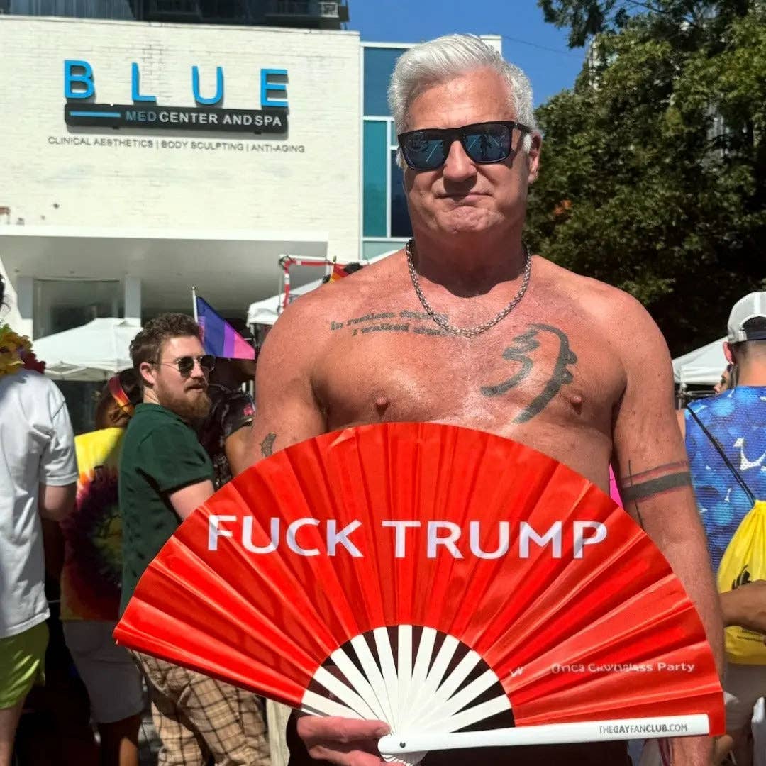 Fuck Trump Fan