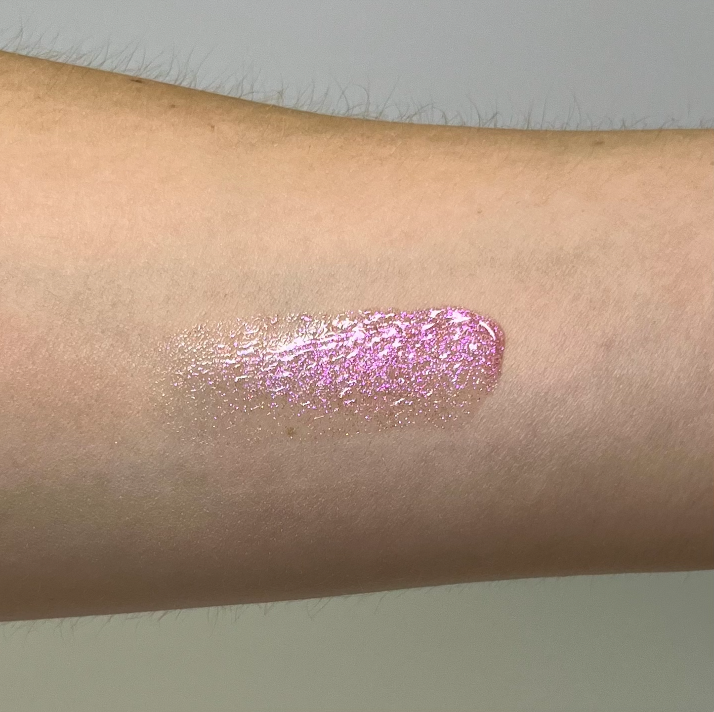 ✨Starry Lipgloss (Strawberry Cheesecake)