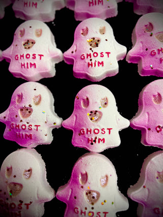 Ghost Him Bath Bomb
