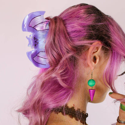 Bat Hair Claw