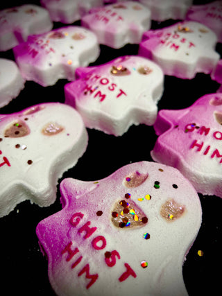 Ghost Him Bath Bomb