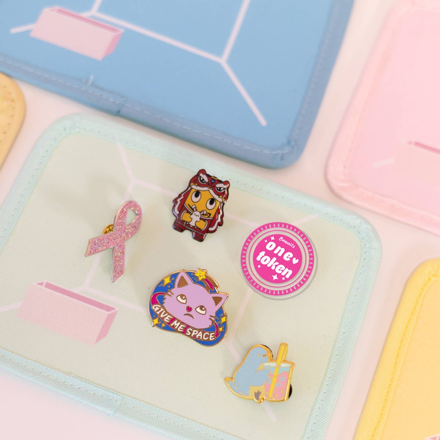 Claw Machine Pin Collector Backpack - Sweet Honey Bear