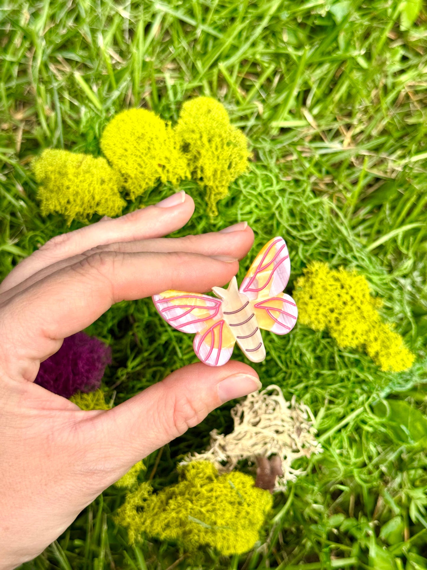 Rosy Maple Moth Hair Clip Set